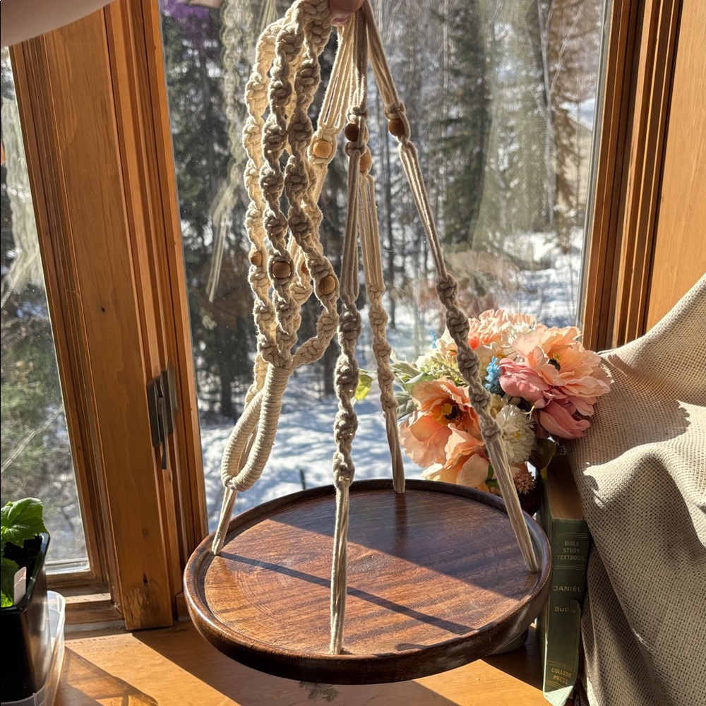hanging macrame plant tray